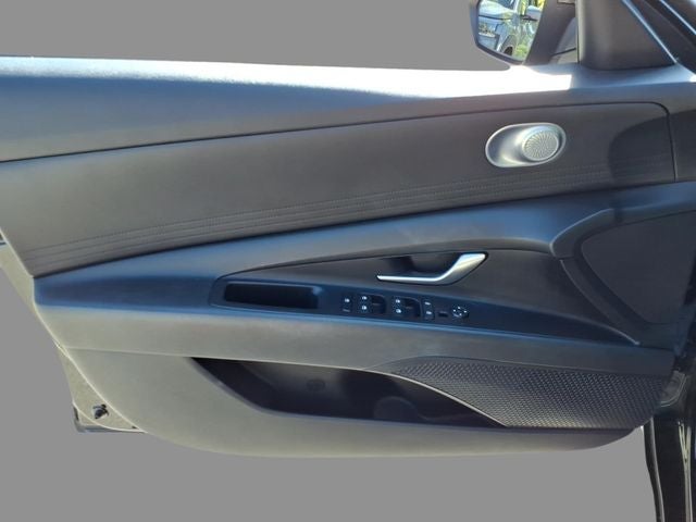 2022 Hyundai Elantra Hybrid Blue