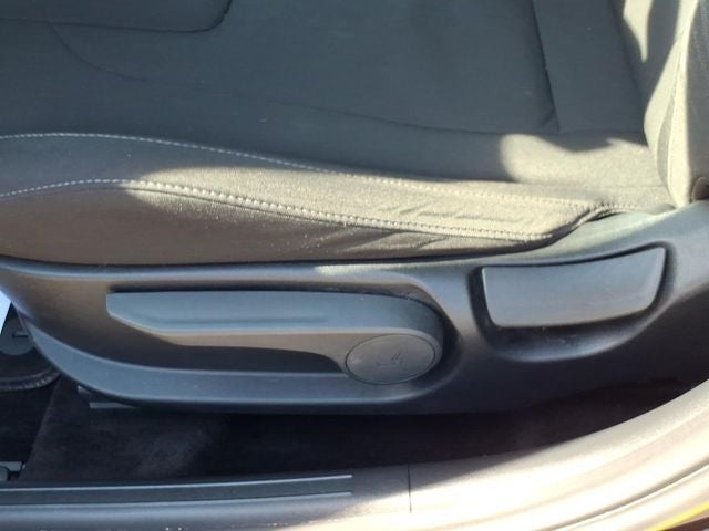 2022 Hyundai Elantra Hybrid Blue