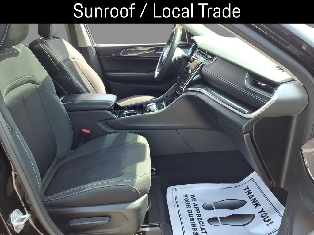 2023 Jeep Grand Cherokee Laredo