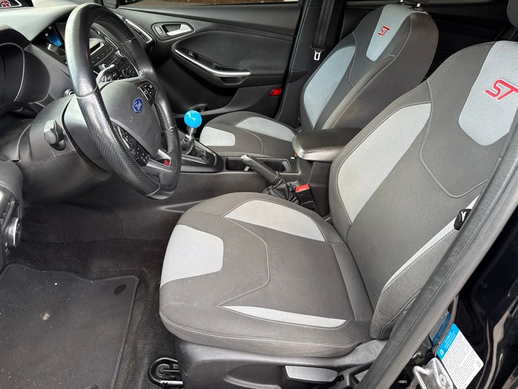 2017 Ford Focus ST