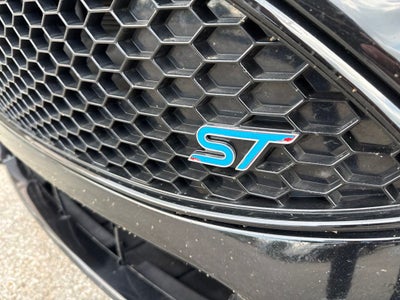 2017 Ford Focus ST