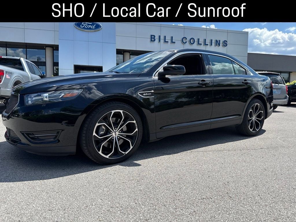 2017 Ford Taurus SHO
