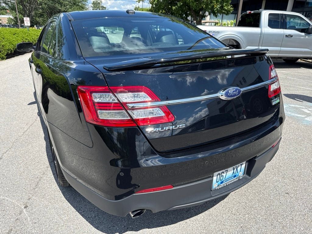 2017 Ford Taurus SHO