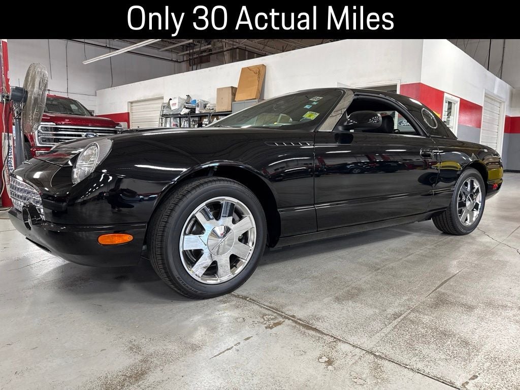 2002 Ford Thunderbird Base