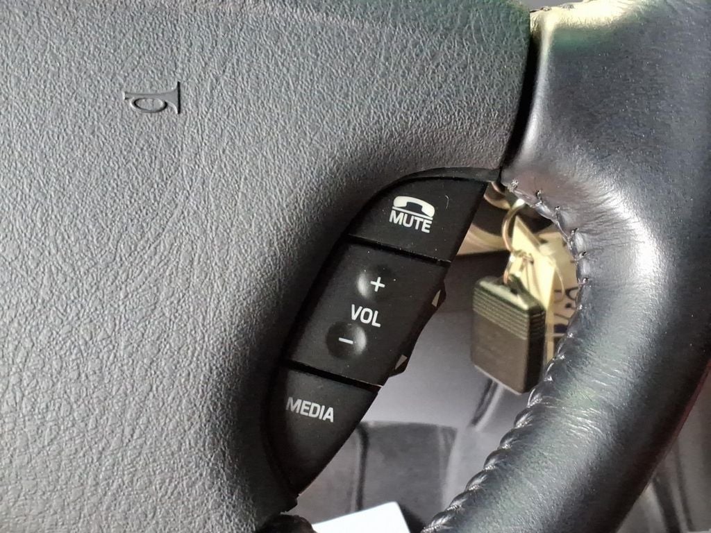 2005 Ford Thunderbird Base