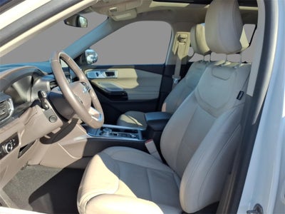 2023 Ford Explorer Platinum
