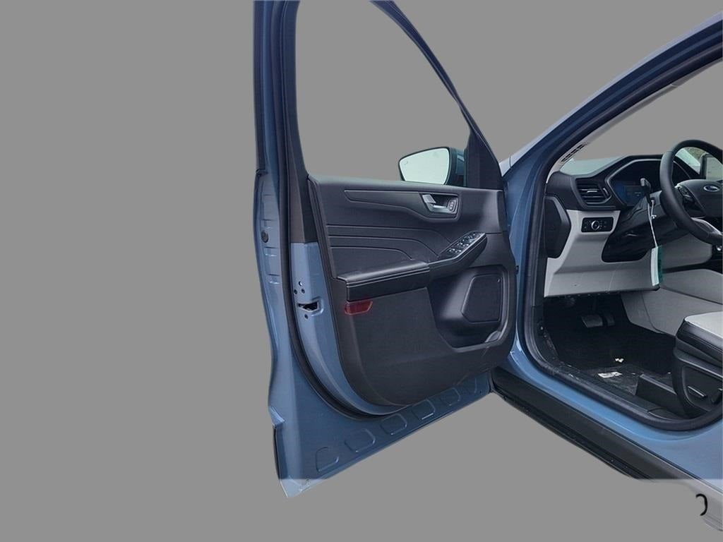 2024 Ford Escape Plug-In Hybrid Base