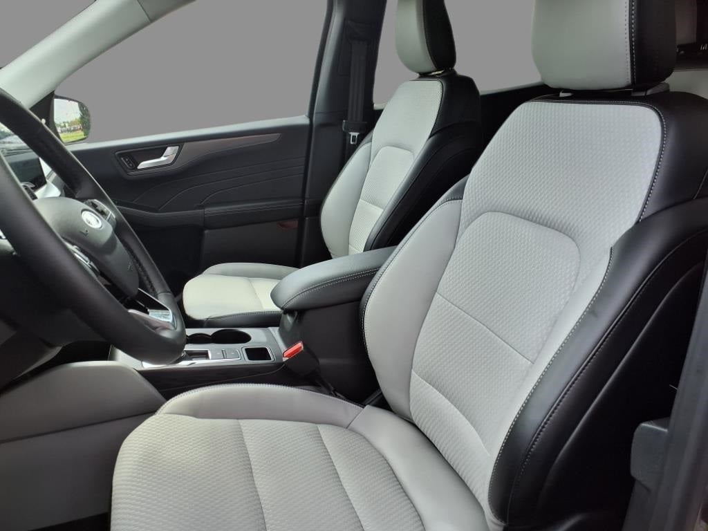 2024 Ford Escape Plug-In Hybrid Base