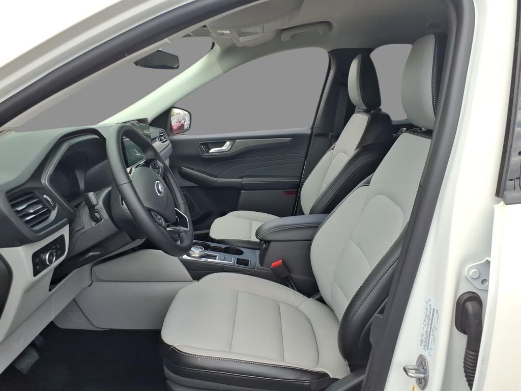 2024 Ford Escape Plug-In Hybrid Base