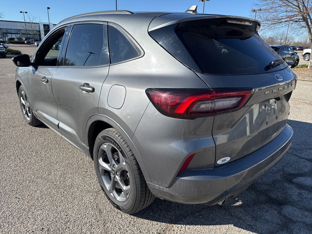 2023 Ford Escape Hybrid ST-Line