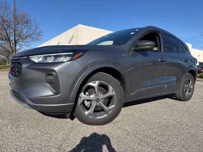 2023 Ford Escape Hybrid ST-Line