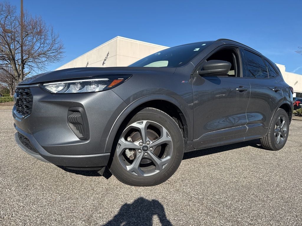 2023 Ford Escape Hybrid ST-Line
