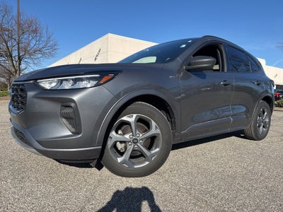 2023 Ford Escape Hybrid ST-Line