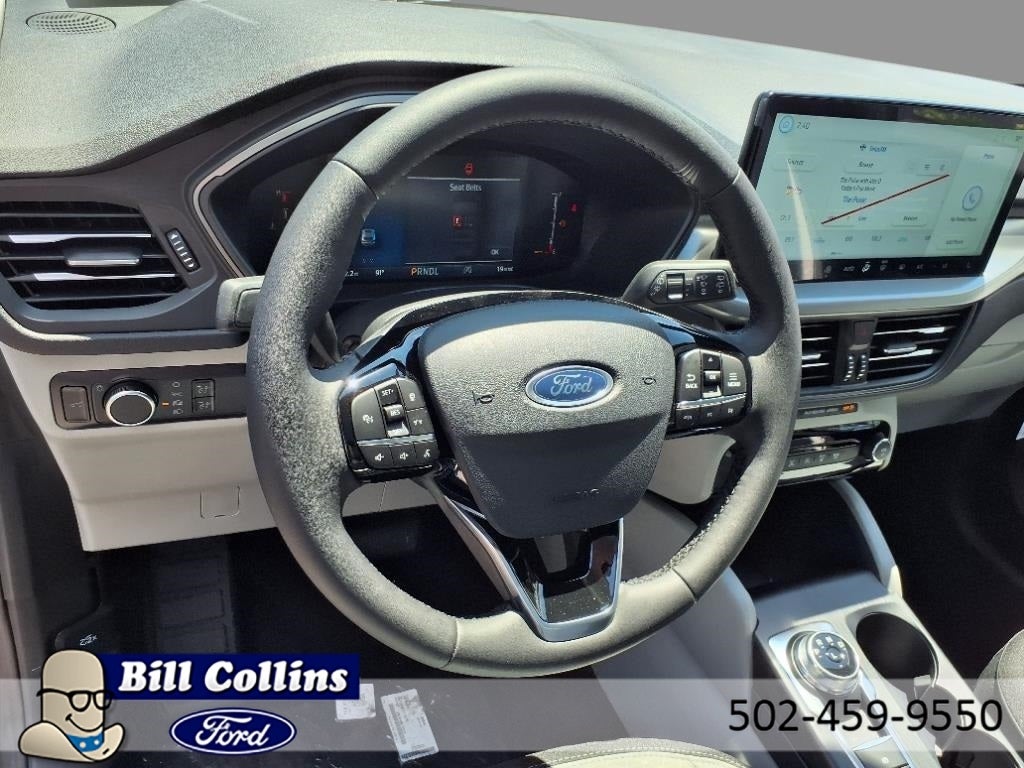 2025 Ford Escape Hybrid ST-Line