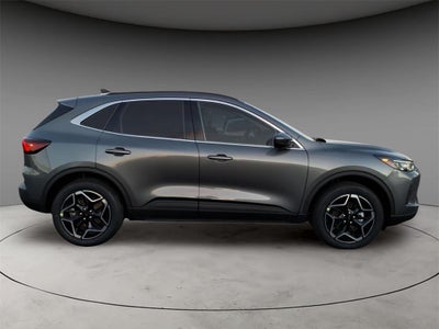 2026 Ford Escape Platinum