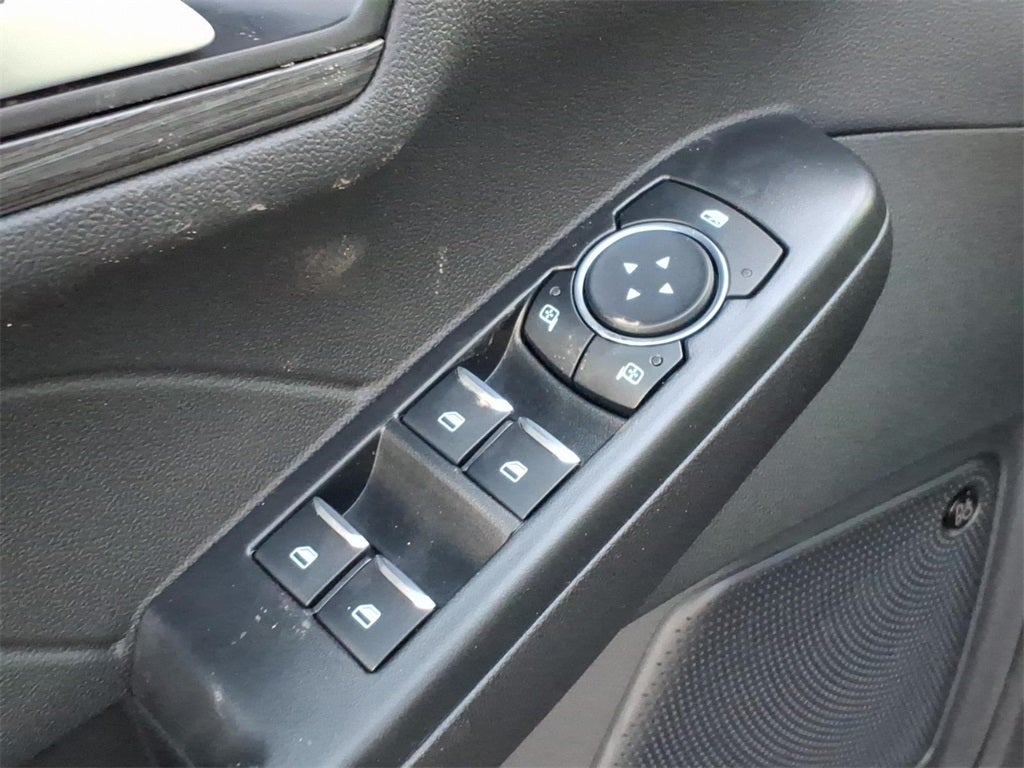 2026 Ford Escape Platinum