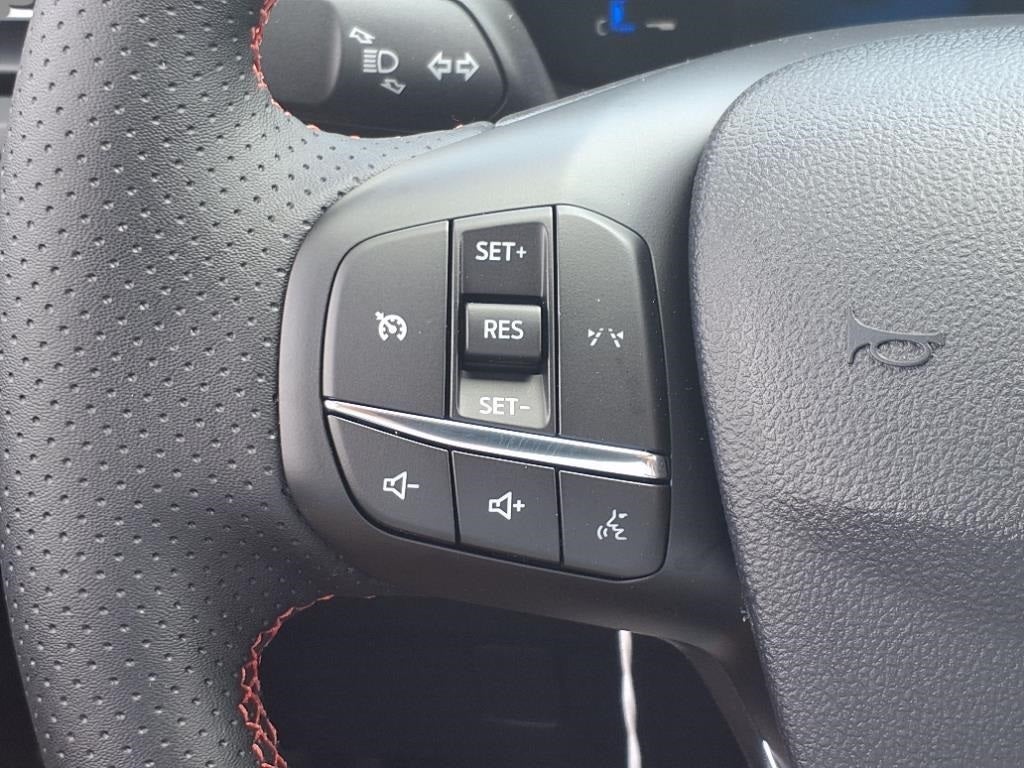 2025 Ford Escape Hybrid ST-Line Select