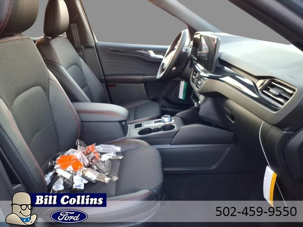 2026 Ford Escape Hybrid ST-Line Select