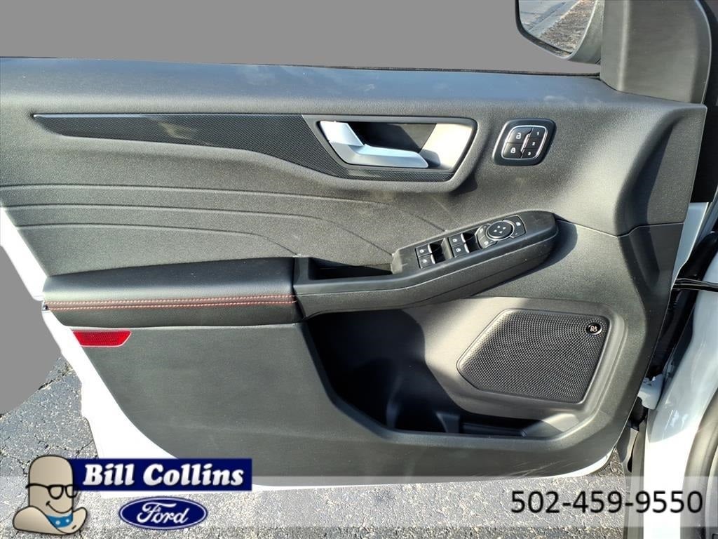 2026 Ford Escape Hybrid ST-Line Select