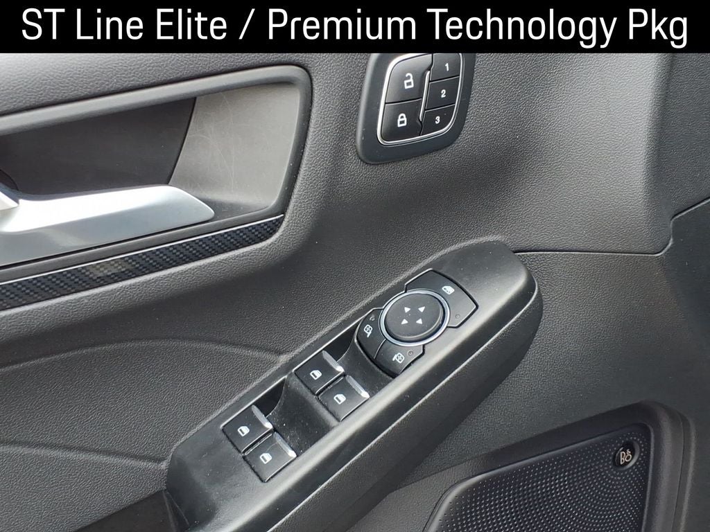 2024 Ford Escape ST-Line Elite