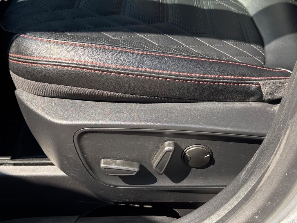 2024 Ford Escape ST-Line Elite