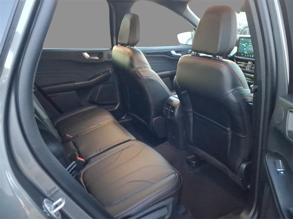 2026 Ford Escape ST-Line Elite