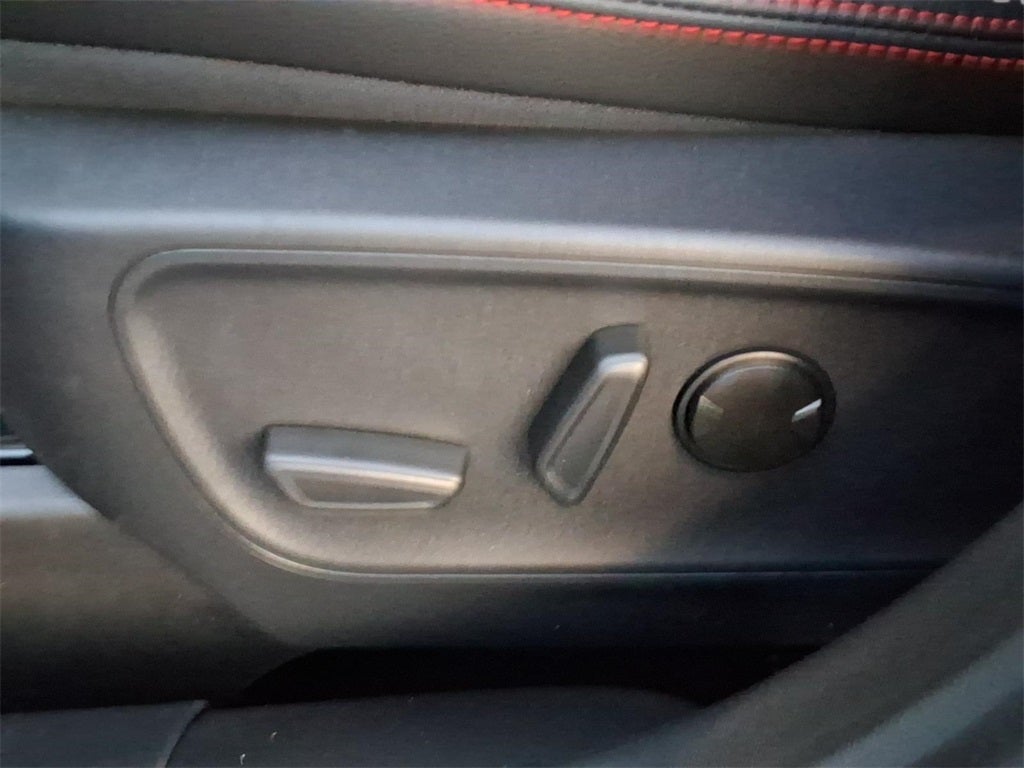 2026 Ford Escape ST-Line Elite