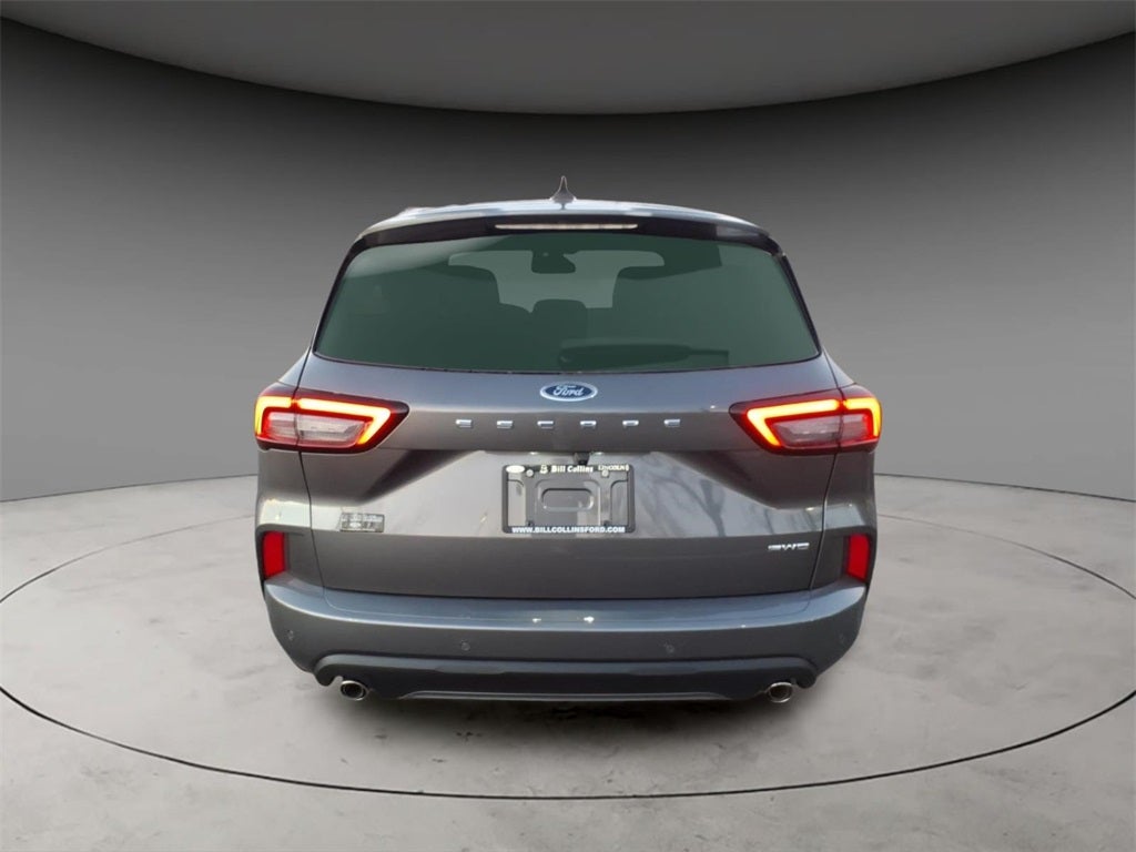 2026 Ford Escape ST-Line Elite