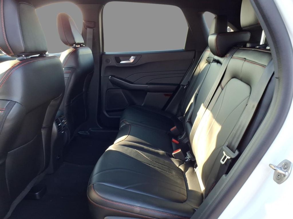 2026 Ford Escape Hybrid ST-Line Elite