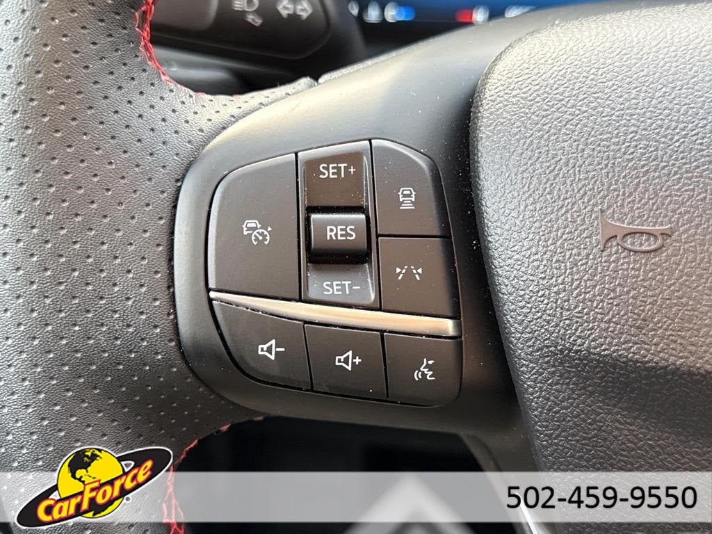 2025 Ford Escape Hybrid ST-Line Elite