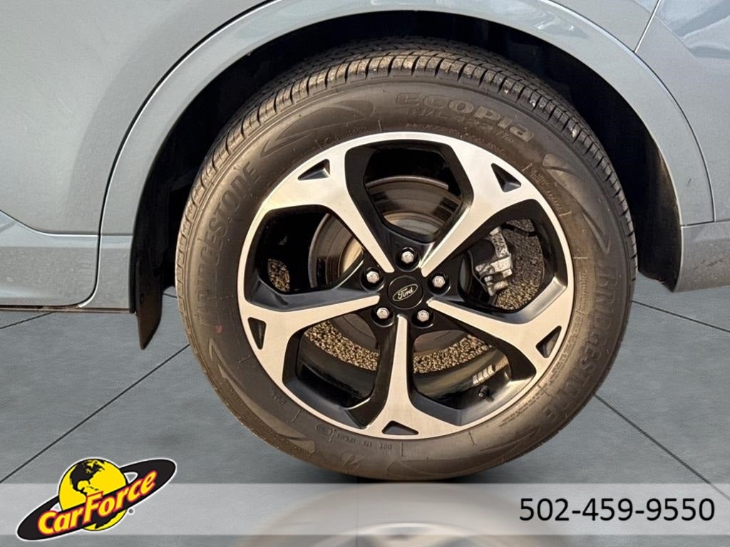 2025 Ford Escape Hybrid ST-Line Elite