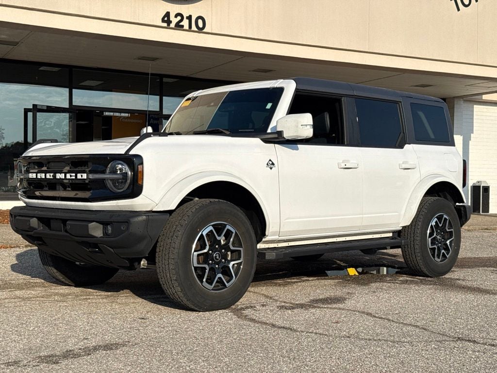 2024 Ford Bronco Outer Banks