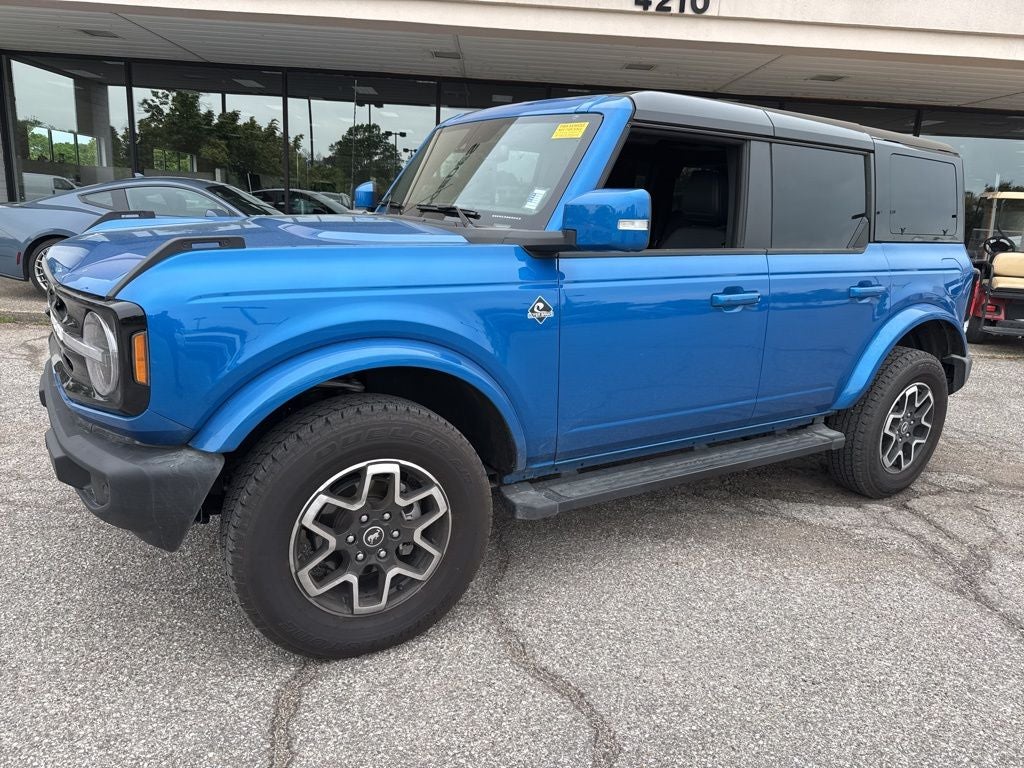 2024 Ford Bronco Outer Banks