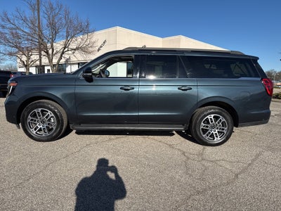 2025 Ford Expedition Max Active