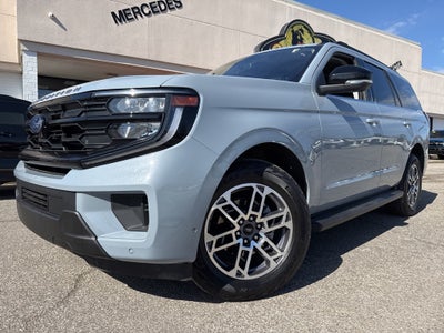 2025 Ford Expedition Active
