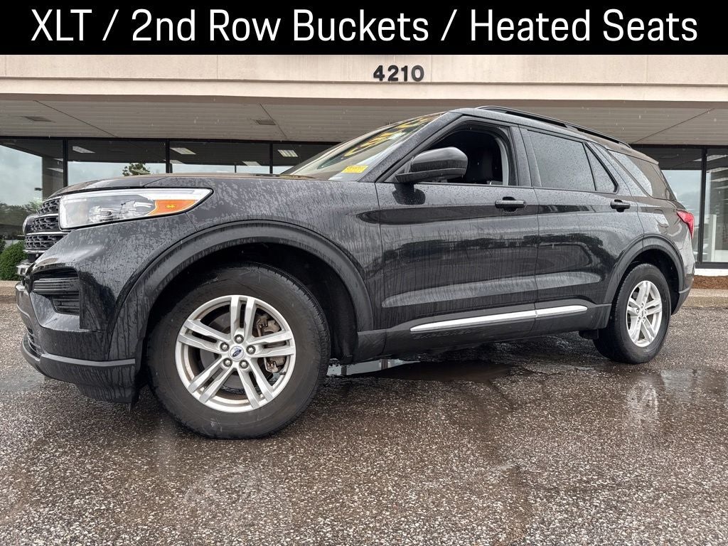 2023 Ford Explorer XLT RWD's photo