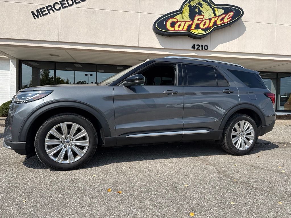 2025 Ford Explorer Platinum