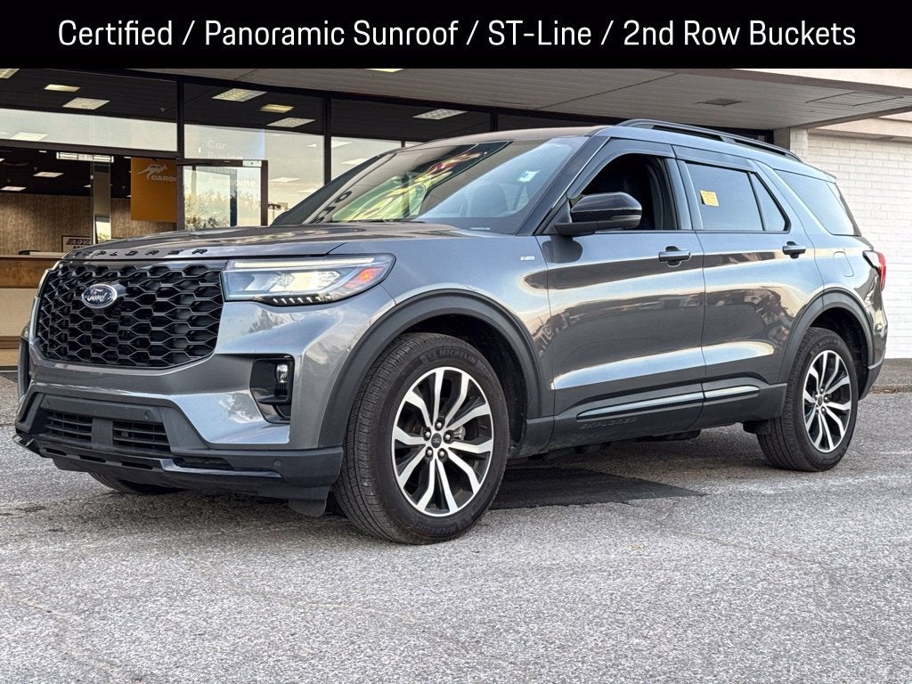 2025 Ford Explorer ST-Line