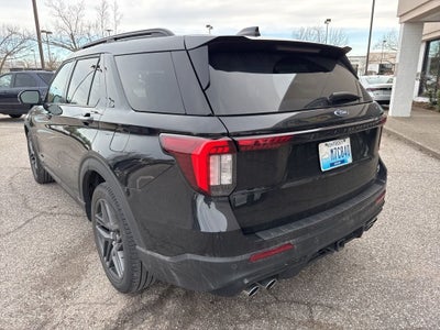 2025 Ford Explorer ST