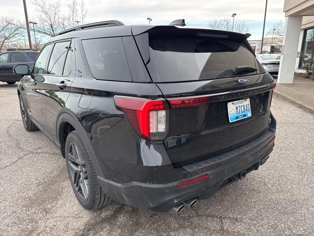2025 Ford Explorer ST