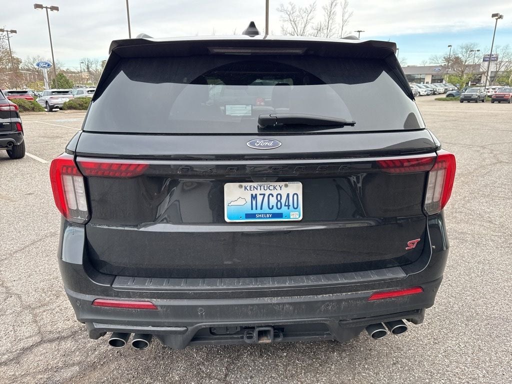 2025 Ford Explorer ST