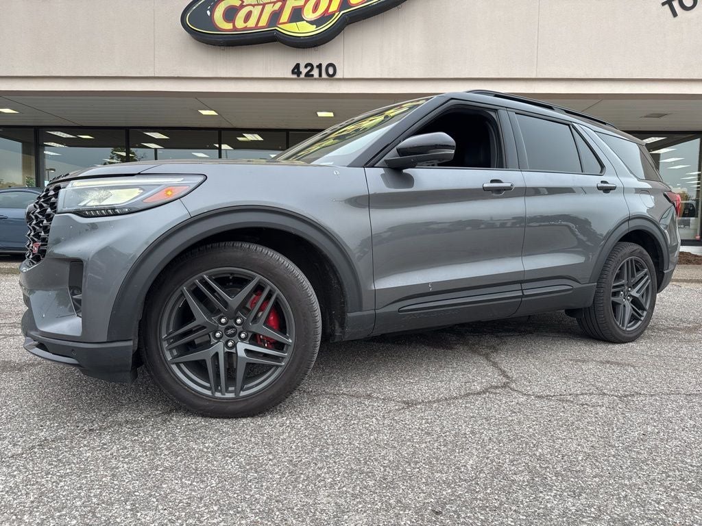 2025 Ford Explorer ST