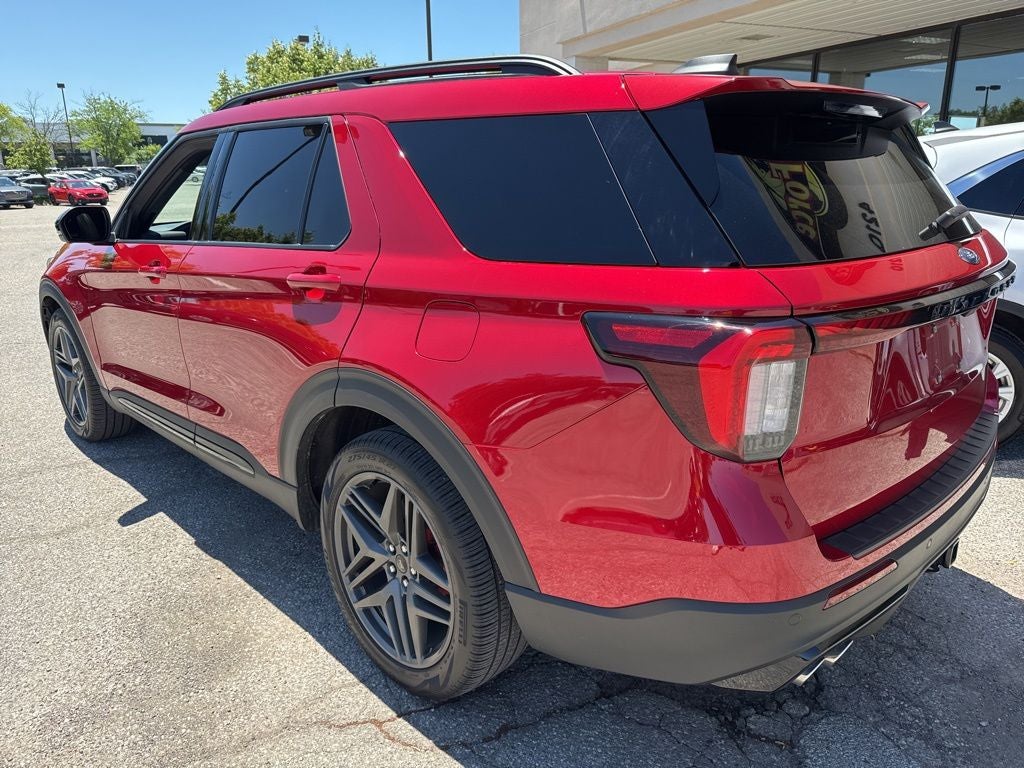 2025 Ford Explorer ST
