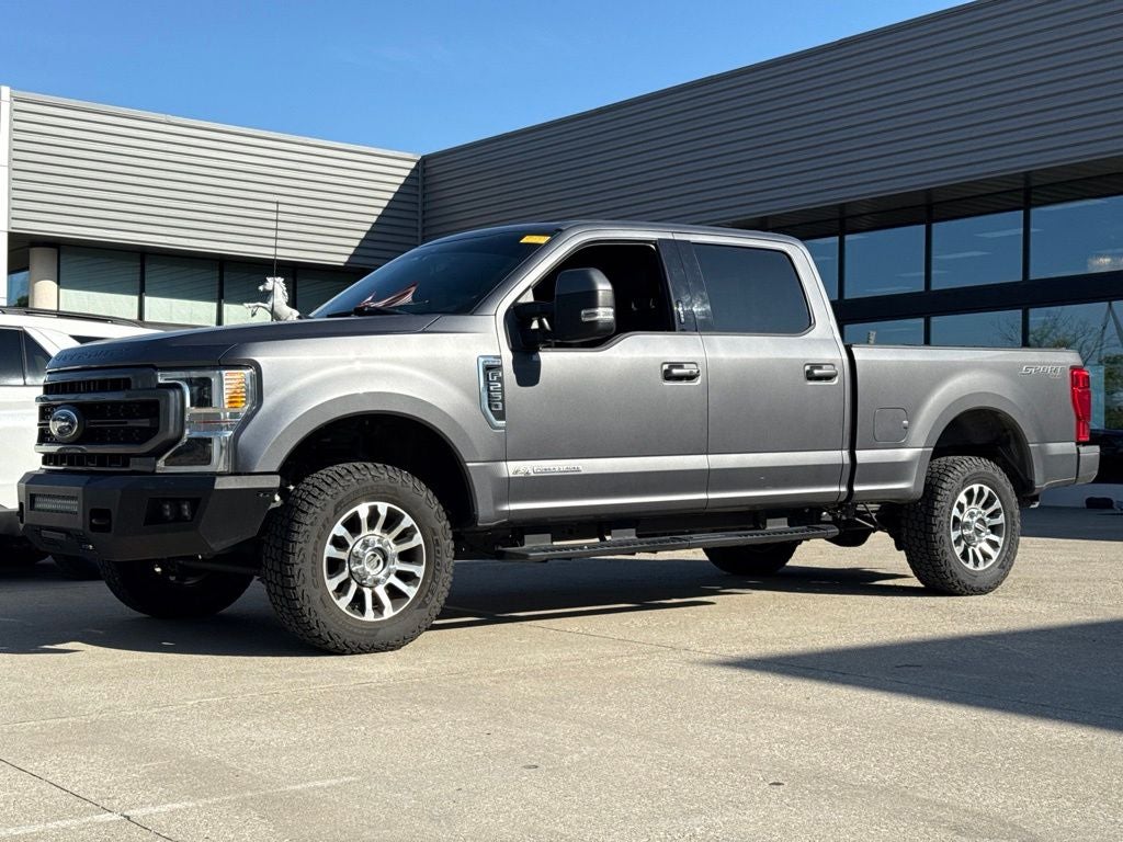2022 Ford F-250SD Lariat