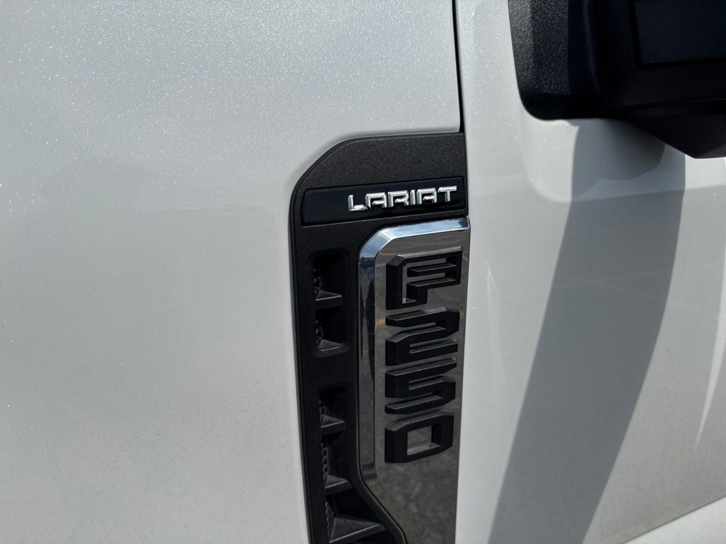 2023 Ford F-250SD Lariat