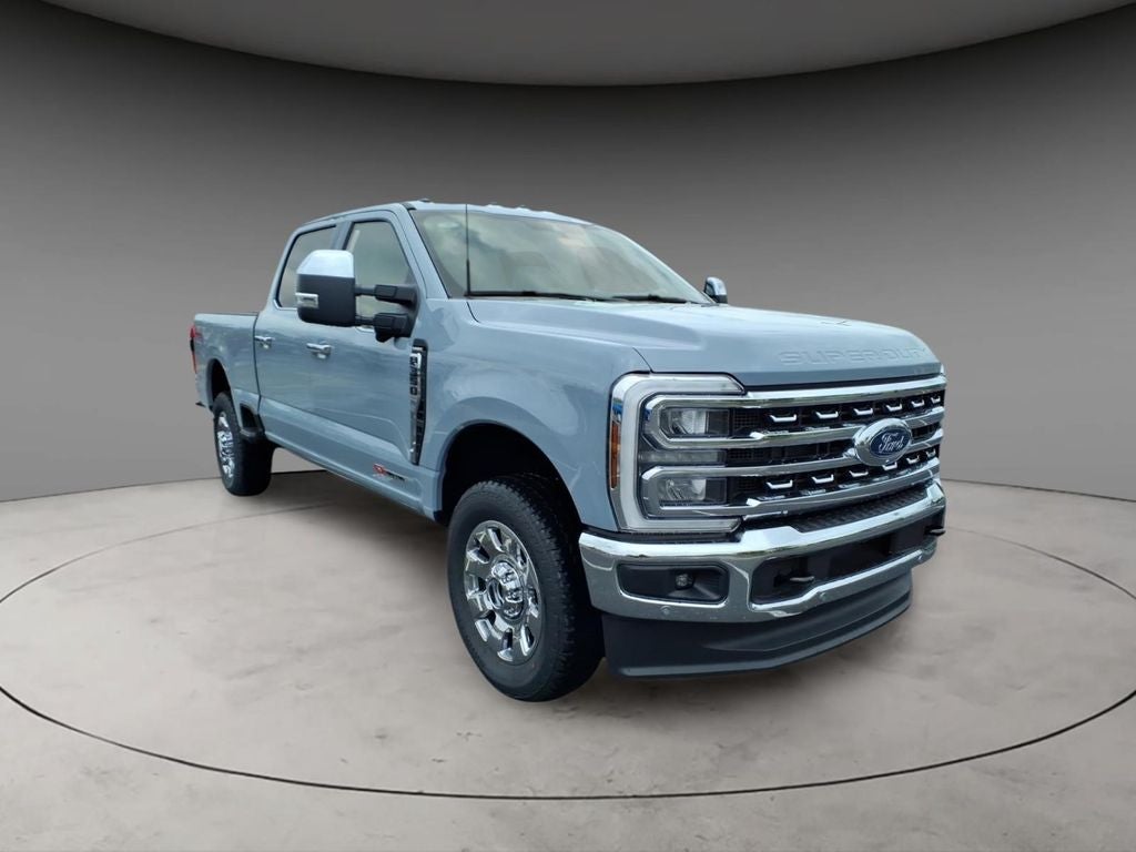 2026 Ford F-350SD Lariat