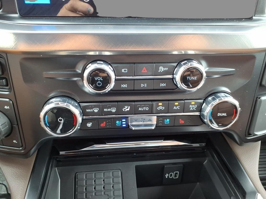 2027 Ford F-350SD King Ranch