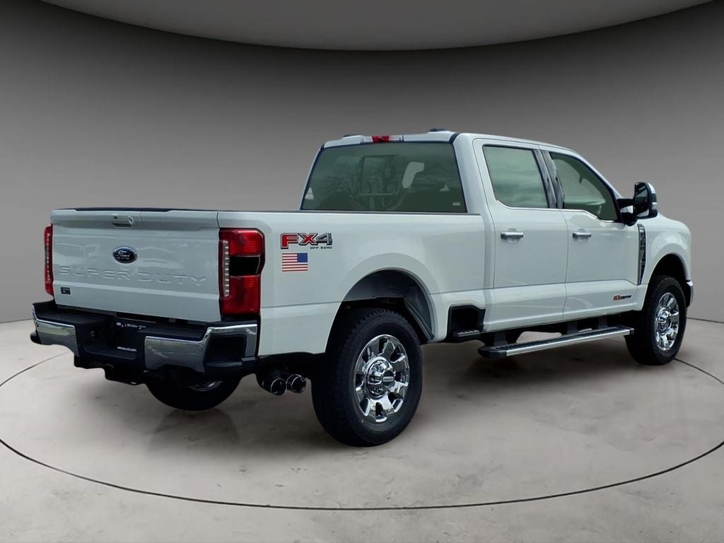 2026 Ford F-350SD Lariat
