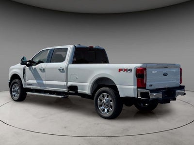 2026 Ford F-350SD Lariat