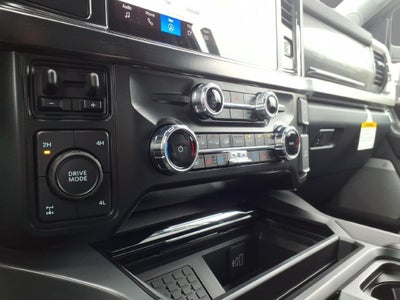 2027 Ford F-350SD Lariat
